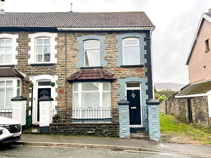 3 Bedroom End Of Terrace House For Sale In Ralph Street, Pontypridd, CF37