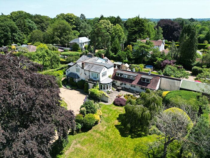 5 Bedroom Semi-Detached House For Sale In Nottingham Road, Heronsgate, Rickmansworth, WD3