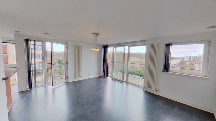 3 Bedroom Flat To Rent In East Pilton Farm Avenue, Pilton EH5