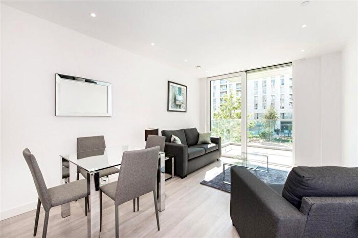 1 Bedroom Apartment To Rent In Kinlgy Building, N4