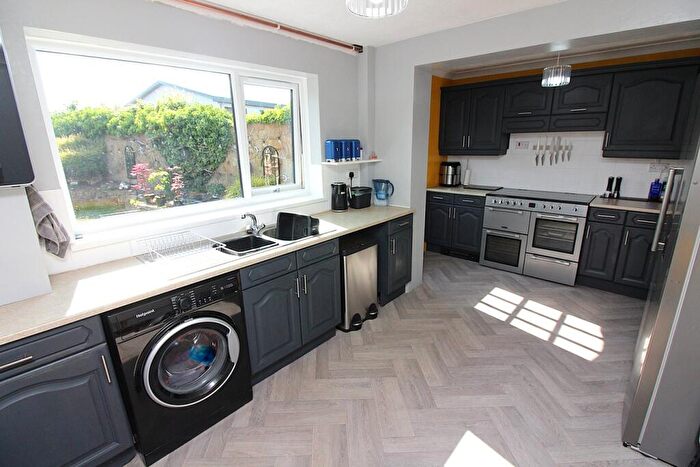 4 Bedroom Detached House For Sale In Astwick Road, Stotfold, Hitchin, SG5
