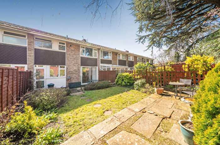 3 Bedroom Terraced House For Sale In Cedar Close, Ebley, Stroud, Gloucestershire, GL5