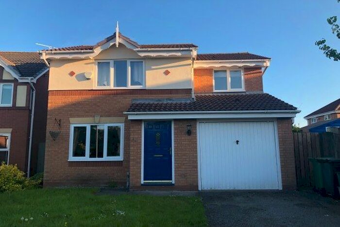 3 Bedroom Detached House To Rent In Lundy Drive, Ellesmere Port, CH65
