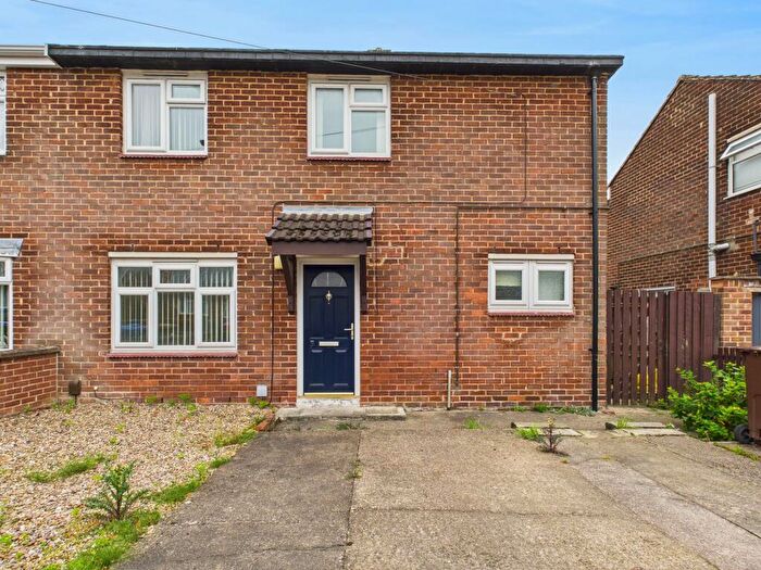 3 Bedroom Semi Detached House To Rent In Norbury Crescent, Littleover, DE23