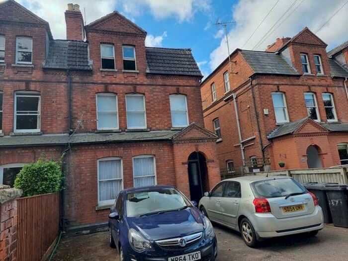 1 Bedroom Flat To Rent In Denmark Road, Gloucester, GL1