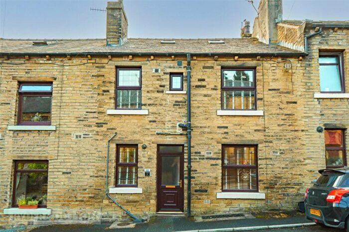 1 Bedroom Terraced House For Sale In Mount Road, Marsden, Huddersfield, West Yorkshire, HD7
