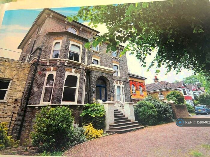 1 Bedroom Flat To Rent In Nightingale Lane, London, SW12