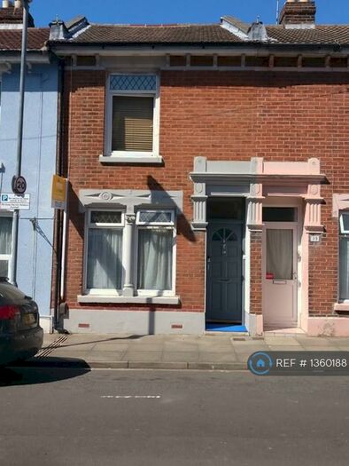 Studio To Rent In North End, Portsmouth, PO2