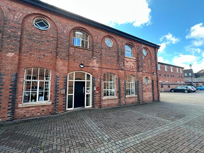 1 Bedroom Flat For Sale In Tiger Court, Burton-on-Trent, DE14