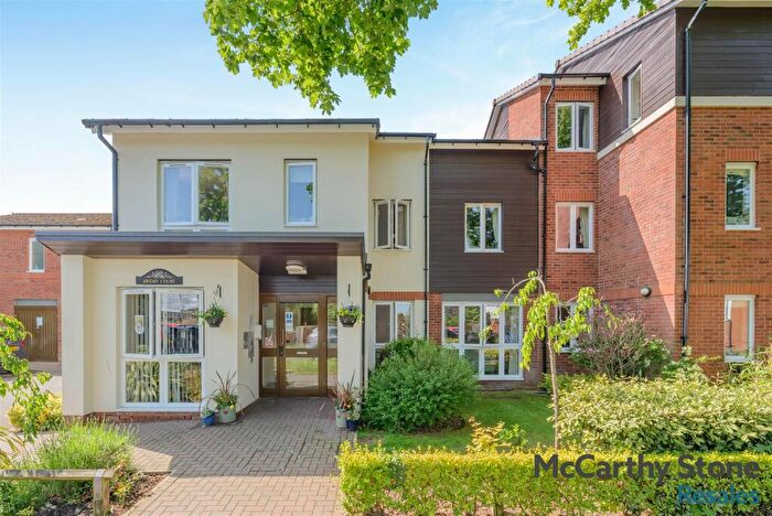 1 Bedroom Apartment For Sale In Awdry Court, St. Nicolas Gardens, Birmingham, B38