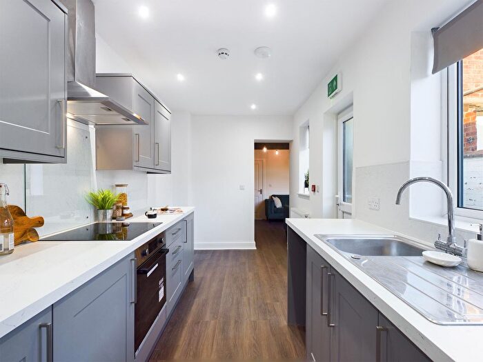 6 Bedroom Terraced House To Rent In , Ripon Street, Lincoln, LN5