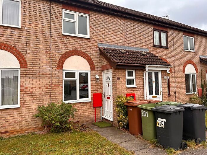 2 Bedroom Terraced House To Rent In Senwick Drive, Wellingborough, NN8