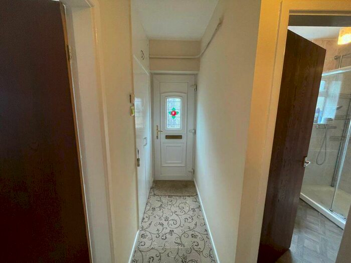 2 Bedroom Bungalow To Rent In Mill View, North Yorkshire, DL11