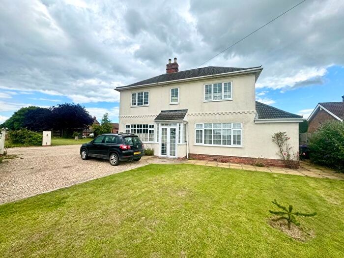 5 Bedroom Detached House For Sale In Mill House, Main Road, Grainthorpe, LN11