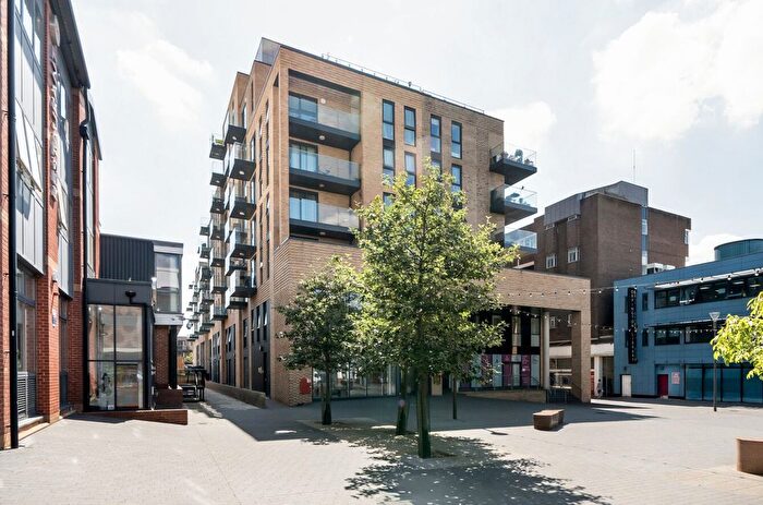 2 Bedroom Flat To Rent In Homefield Rise, Orpington, BR6