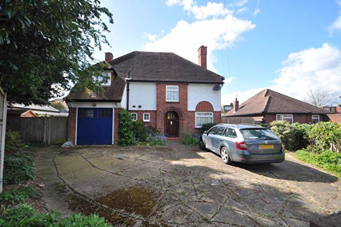 4 Bedroom Detached House To Rent In Church Lane, Chessington, KT9