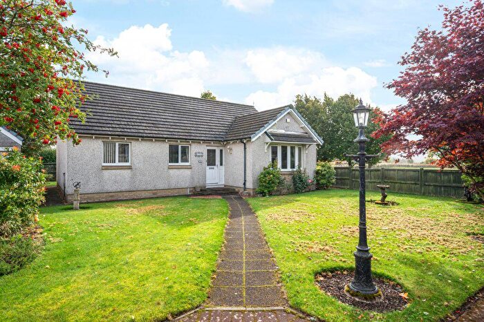 3 Bedroom Detached Bungalow For Sale In Hatchbank Lane, Gairneybank, Kinross, KY13