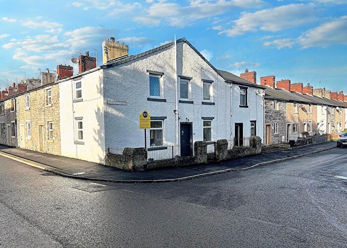 2 Bedroom Terraced House For Sale In Queen Street, Clitheroe, BB7