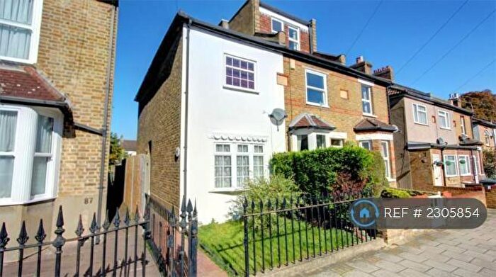 3 Bedroom Terraced House To Rent In Addison Road, Bromley, BR2