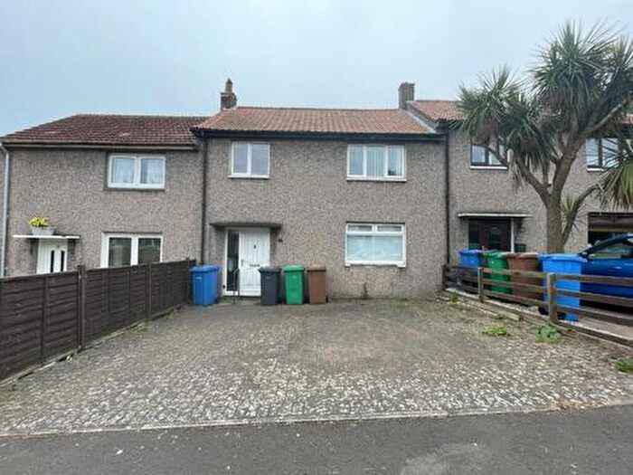 3 Bedroom Terraced House To Rent In Atholl Terrace, Kirkcaldy, KY2