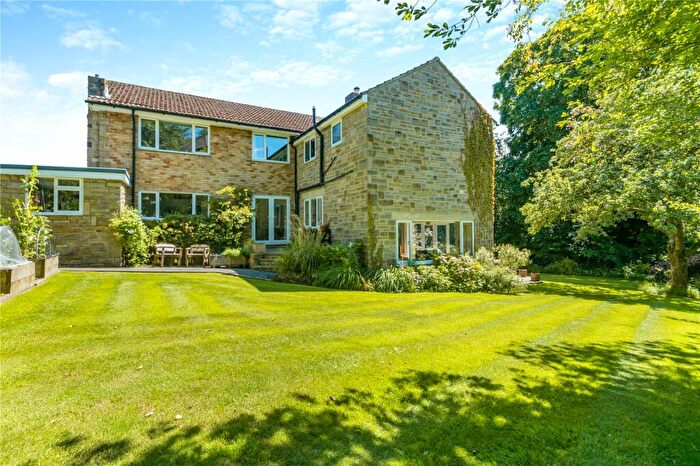 5 Bedroom Detached House For Sale In Weeton Lane, Huby, Leeds, LS17