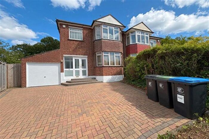 3 Bedroom Semi-Detached House To Rent In Epping New Road, Buckhurst Hill, IG9