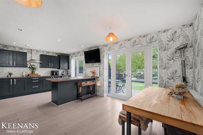 4 Bedroom Detached House For Sale In Stonechat Close, Bacup, OL13