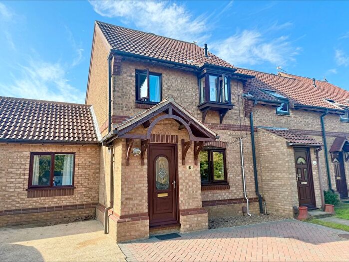 3 Bedroom End Terrace House For Sale In Thames Way, Caister-On-Sea, NR30