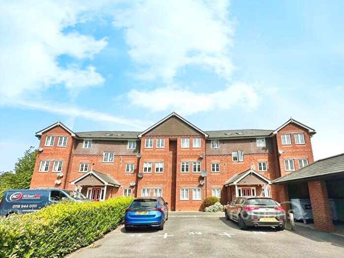 2 Bedroom Apartment For Sale In Britannia Drive, Beggarwood, Basingstoke, RG22