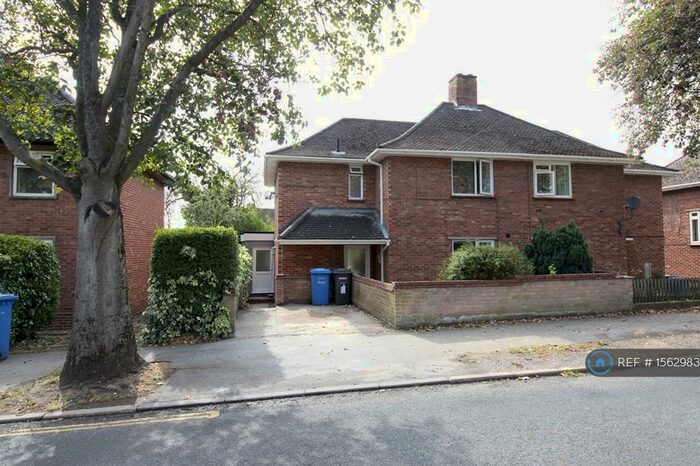 5 Bedroom Semi-Detached House To Rent In Wilberforce Road, Norwich, NR5