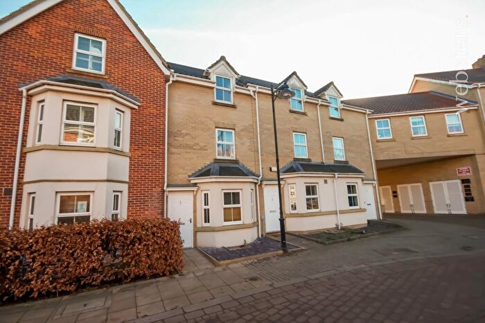 4 Bedroom Detached House To Rent In Kenneth Mckee Plain, Norwich, NR2