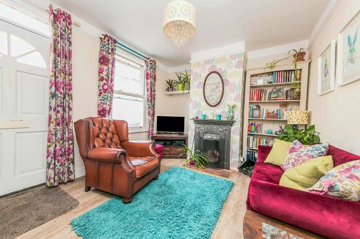 2 Bedroom Property To Rent In Cemetery Road, Ipswich IP4