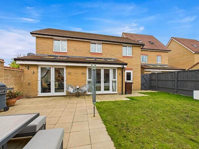 4 Bedroom Detached House For Sale In Stanley Parkway, Stanley, WF3