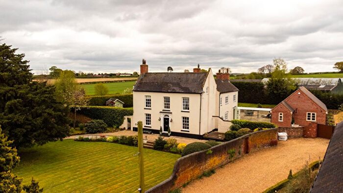 5 Bedroom Detached House For Sale In Hammerwich Place Farm, Hammerwich, WS7