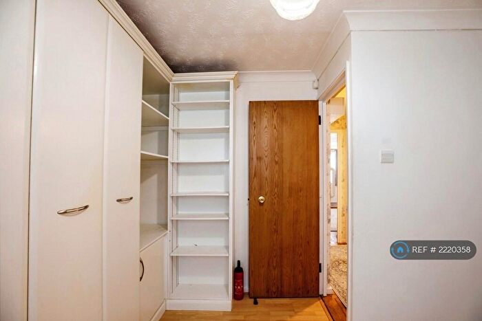1 Bedroom Flat To Rent In Kirkham Road, London, E6