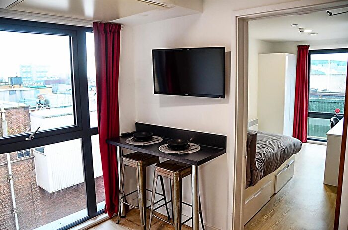 1 Bedroom Flat To Rent In Vincents Walk, Southampton, SO14