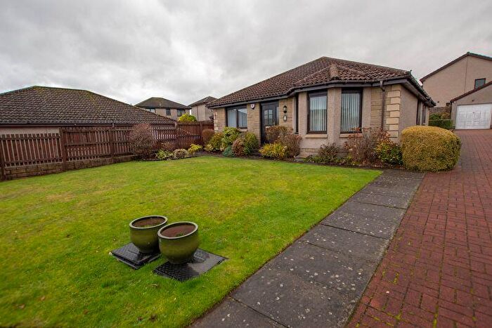 3 Bedroom Detached Bungalow For Sale In Forest Path, Leven, KY8
