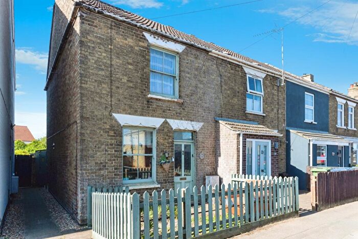 3 Bedroom End Of Terrace House For Sale In Wisbech Road, March, PE15