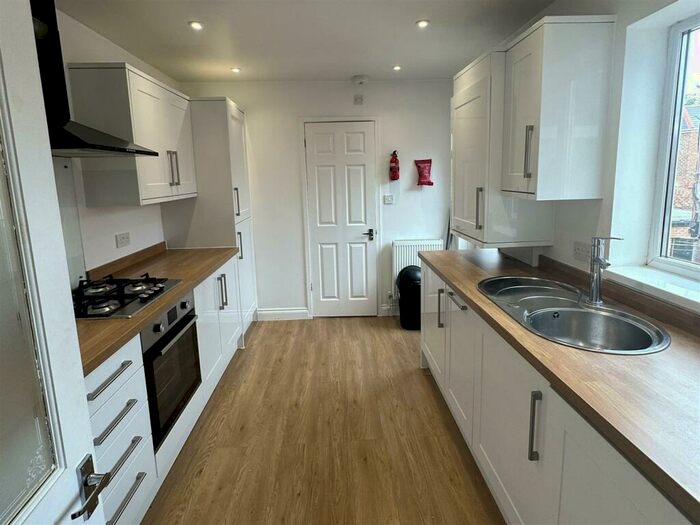 4 Bedroom Apartment To Rent In Ancrum Street, Spital Tongues, NE2
