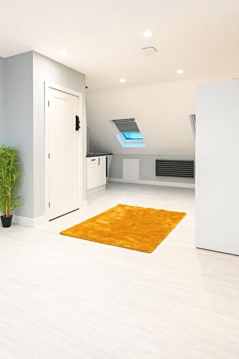 1 Bedroom Studio To Rent In Langley Road, Langley, Slough, SL3