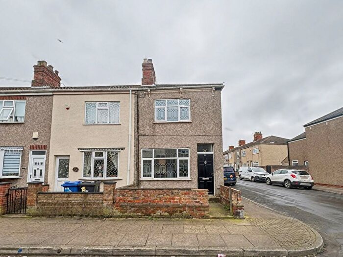 3 Bedroom End Of Terrace House For Sale In Tennyson Street, Grimsby, South Humberside, DN31