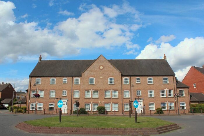 2 Bedroom Flat To Rent In Rumbush House, Rumbush Lane, Solihull, West Midlands B90