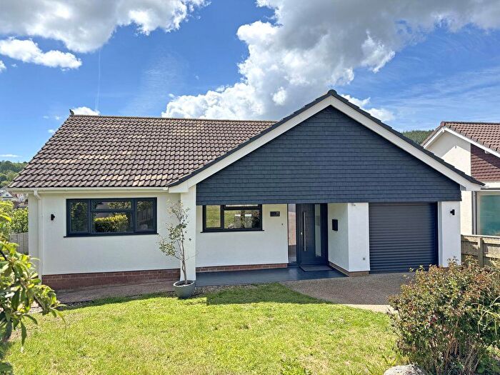 2 Bedroom Detached Bungalow For Sale In Barn Hayes, Sidmouth, EX10
