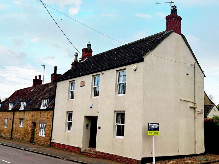 3 Bedroom Property For Sale In High Street, Islip, Kettering, NN14