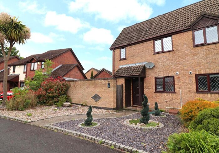 1 Bedroom Terraced House For Sale In Watkin Road, Hedge End, SO30