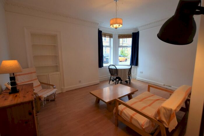 2 Bedroom Flat To Rent In Watson Crescent, Fountainbridge, Edinburgh, EH11