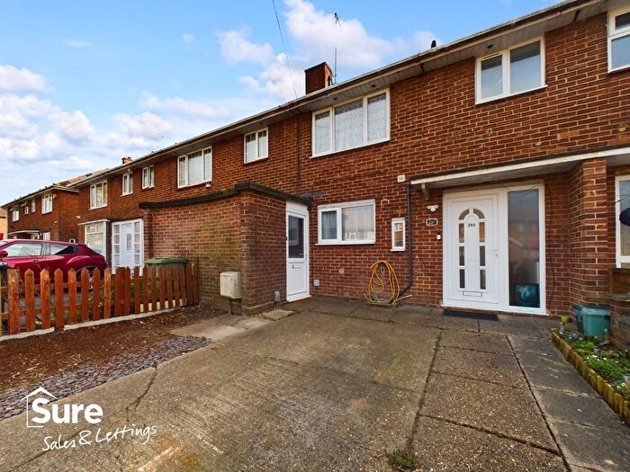 1 Bedroom Studio To Rent In Windmill Road, Hemel Hempstead, Hertfordshire, HP2