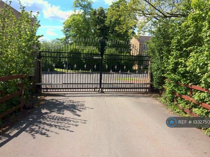 2 Bedroom Detached House To Rent In The Smithy, Gomersal, Cleckheaton, BD19