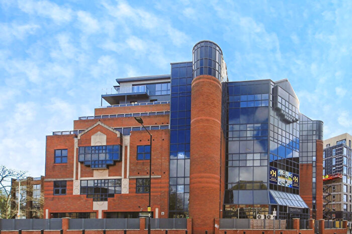 2 Bedroom Apartment For Sale In Broadway, Peterborough, PE1