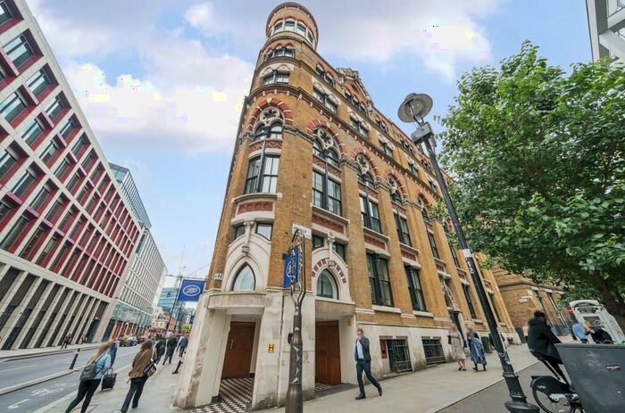 1 Bedroom Apartment To Rent In Farringdon Road, Islington, London, EC1M